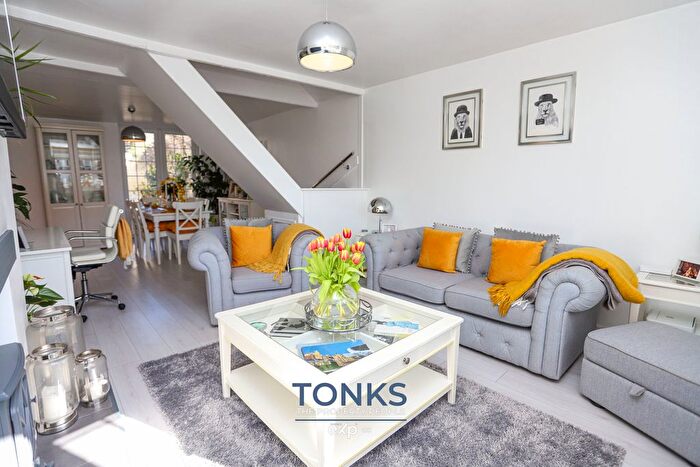 3 Bedroom End Terrace House For Sale In Halesowen Road, Cradley Heath, B64