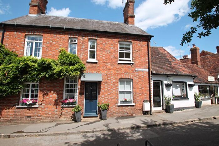 3 Bedroom Terraced House For Sale In The Square, Shere, GU5