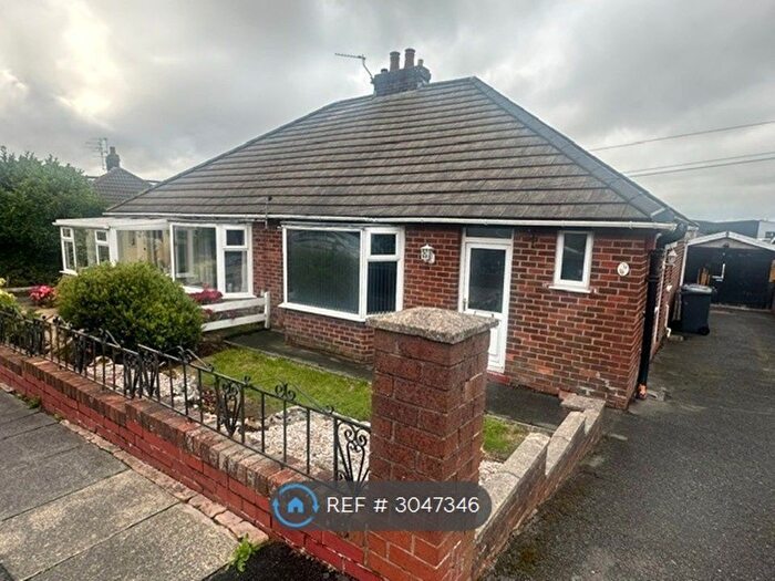 2 Bedroom Bungalow To Rent In Waverley Road, Blackburn, BB1