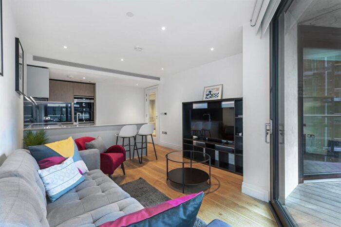 2 Bedroom Flat To Rent In Riverlight Quay, Nine Elms, SW11