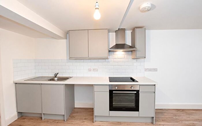 1 Bedroom Flat To Rent In College Place, Southampton, SO15