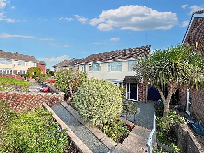 3 Bedroom Semi-Detached House For Sale In Aberthaw Circle, Newport, NP19