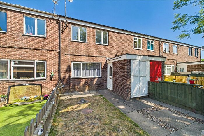 3 Bedroom Terraced House To Rent In Edith Cavell Close, Thetford, IP24