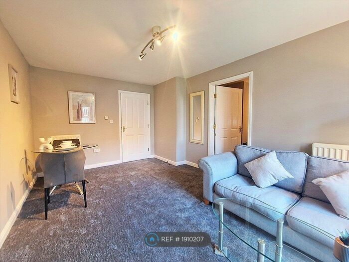 2 Bedroom Flat To Rent In Victoria House, Stoke-On-Trent, ST4