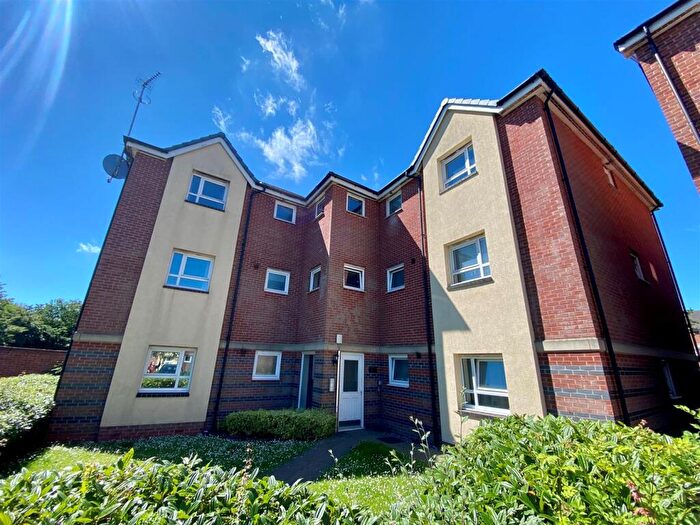 2 Bedroom Apartment For Sale In Philmont Court, Banner Brook, Coventry, CV4