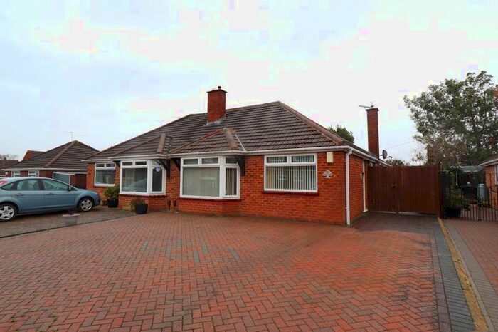 2 Bedroom Semi-Detached Bungalow To Rent In Oxstalls Drive, Longlevens, Gloucester GL2