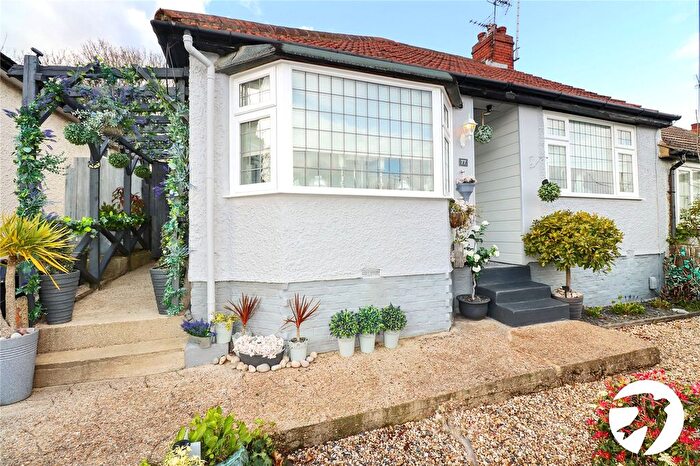 4 Bedroom Bungalow For Sale In Holly Hill Road, Erith, Kent, DA8
