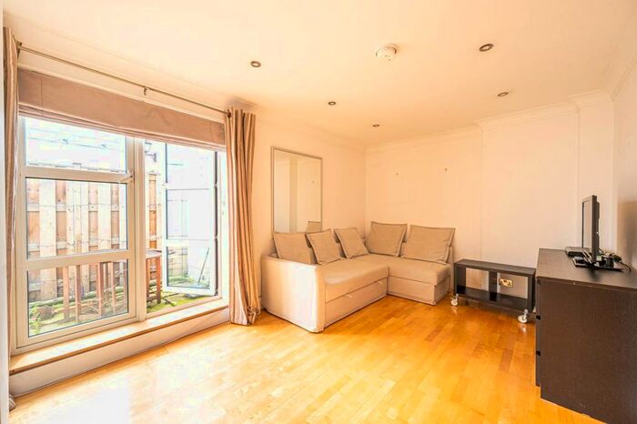 1 Bedroom Flat To Rent In Argyll Street, Soho, London, W1F