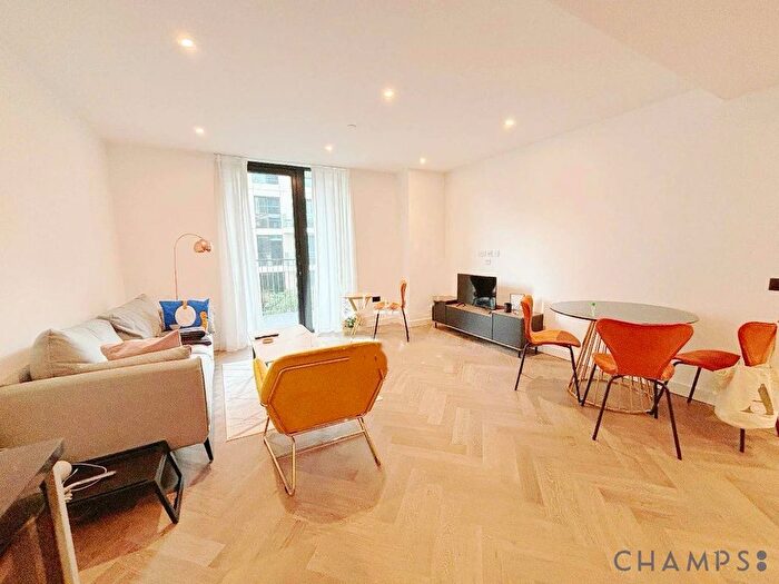 1 Bedroom Flat To Rent In Merino Gardens, London, E1W