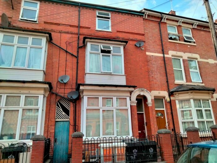 1 Bedroom Flat To Rent In Cedar Road, Leicester, LE2