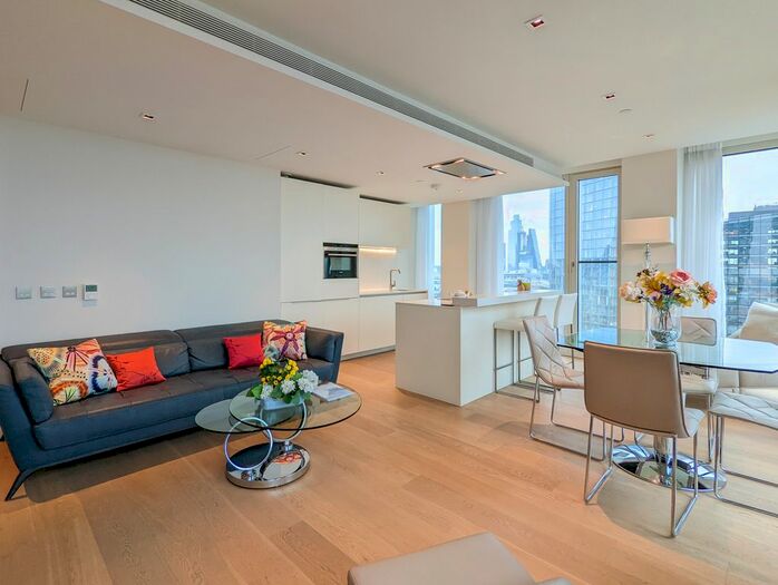 2 Bedroom Flat To Rent In Upper Ground, London, SE1