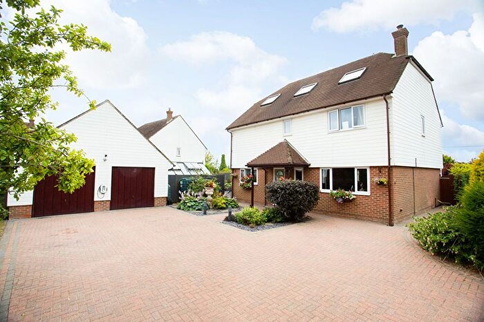 7 Bedroom Detached House For Sale In Painesfield Close, Burmarsh, TN29