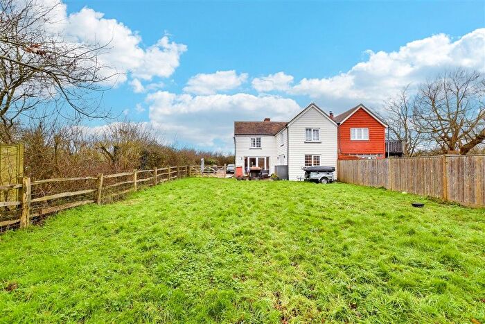 4 Bedroom Semi-Detached House For Sale In Biddenden Road, St. Michaels, Tenterden, Kent, TN30