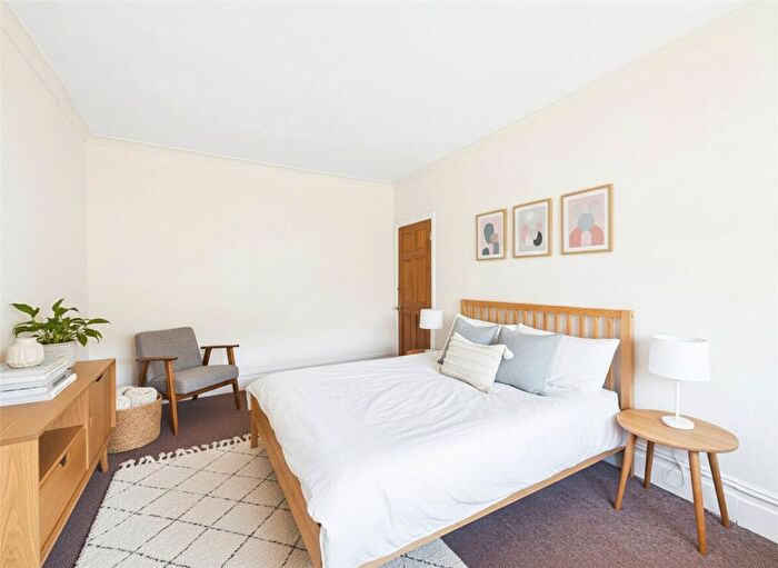 3 Bedroom Semi-Detached House For Sale In College Road, Fishponds, Bristol, BS16