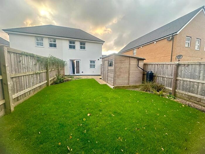 3 Bedroom Semi-Detached House To Rent In Turnstone Lane, Yelland, Barnstaple, EX31