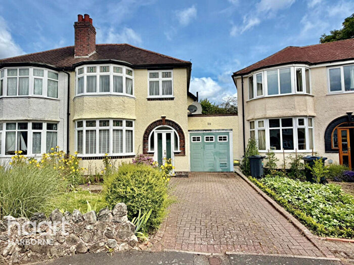 3 Bedroom Semi Detached House To Rent In Stapylton Avenue, Harborne, B17