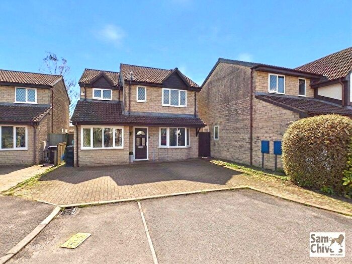 3 Bedroom Detached House For Sale In Frenchfield Road, Peasedown St John, BA2