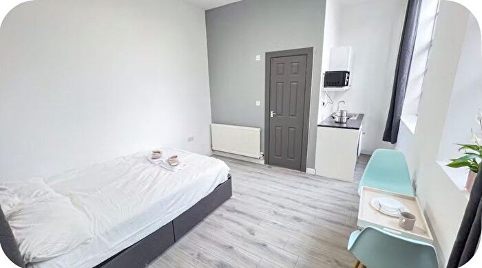 Studio To Rent In London, HA8
