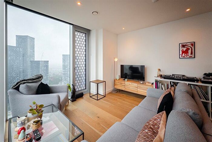 2 Bedroom Apartment To Rent In Viadux, M1