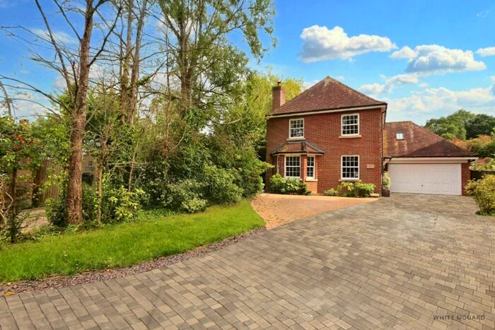 4 Bedroom Detached House For Sale In Durley Street, Durley, SO32