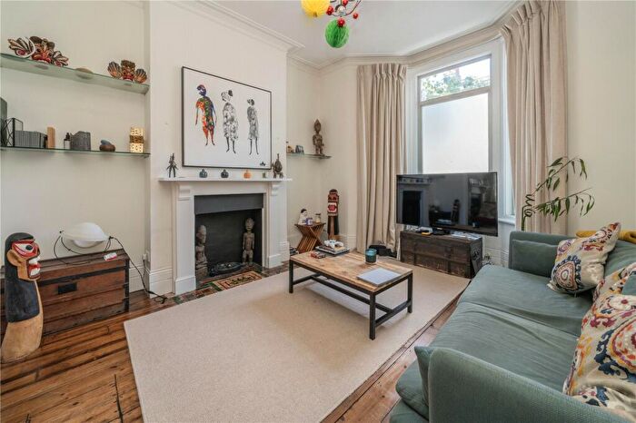 5 Bedroom House To Rent In Stormont Road, London, SW11