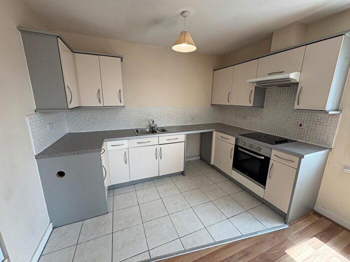 2 Bedroom Apartment To Rent In Barleycorn Drive, Smethwick, B16