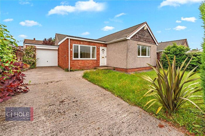 2 Bedroom Bungalow To Rent In Milford Avenue, Wick, Bristol, Gloucestershire, BS30