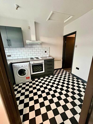 Studio To Rent In Cross Street, Rugby, CV21