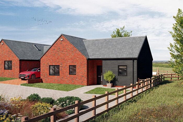 3 Bedroom Bungalow For Sale In Forest End Close, Bratton, Westbury, BA13