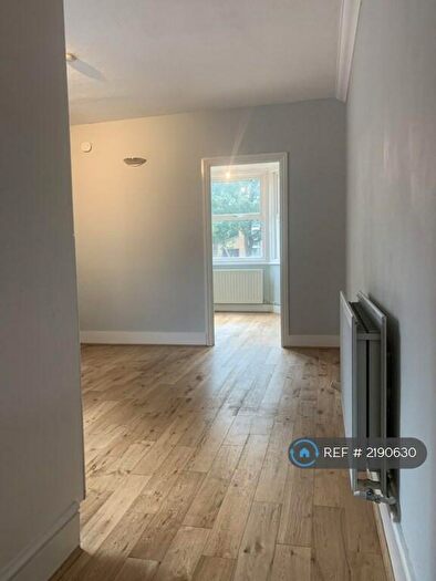 1 Bedroom Flat To Rent In Brownhill Road, London, SE6