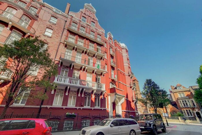 4 Bedroom Flat To Rent In Hyde Park Mansions, Marylebone, London, NW1