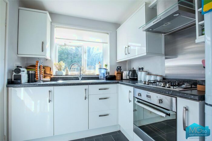 1 Bedroom Maisonette To Rent In Elm Lodge, Hammers Lane, London, NW7