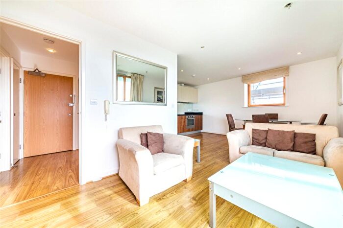 1 Bedroom Apartment To Rent In Schrier Ropeworks, Arboretum Place, Barking, IG11