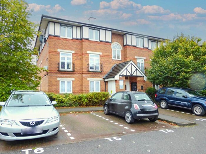 1 Bedroom Apartment To Rent In Heton Gardens, Tribune Court, NW4