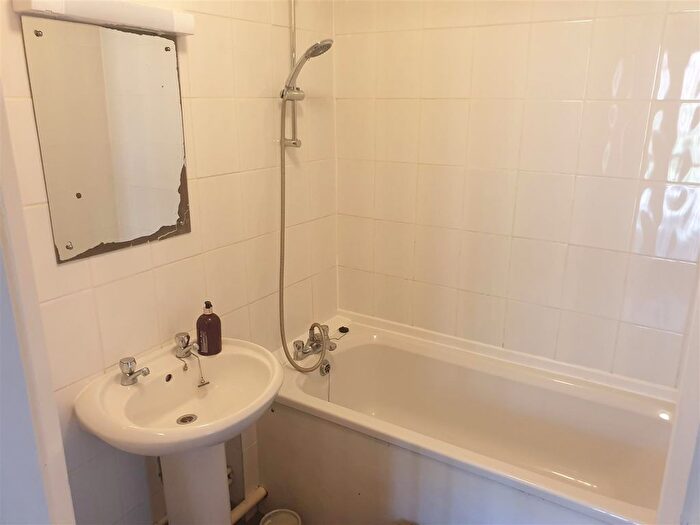 1 Bedroom Terraced House To Rent In Avondale, Ash Vale, Aldershot, GU12