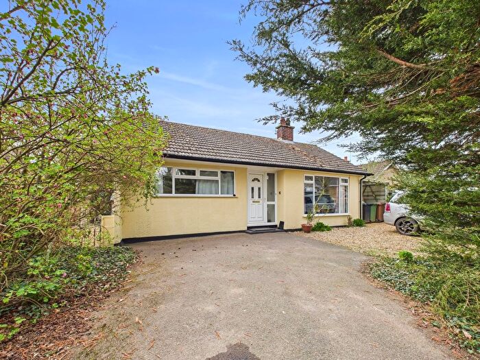 2 Bedroom Detached Bungalow For Sale In Chequers Road, Wretton, King's Lynn, PE33