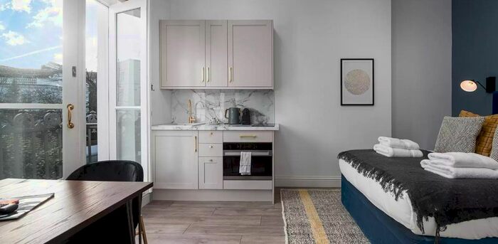 Studio To Rent In Pembridge Villas, Notting Hill, London, W11