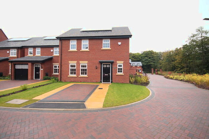 3 Bedroom Detached House To Rent In Worlington Close, Buckshaw Village, PR7