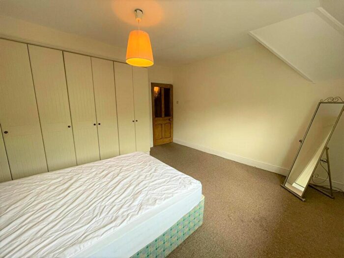 2 Bedroom Apartment To Rent In Huntingdon Drive, Nottingham, NG7
