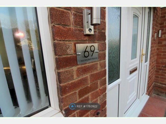 3 Bedroom Semi-Detached House To Rent In Mcmullen Road, Darlington, DL1