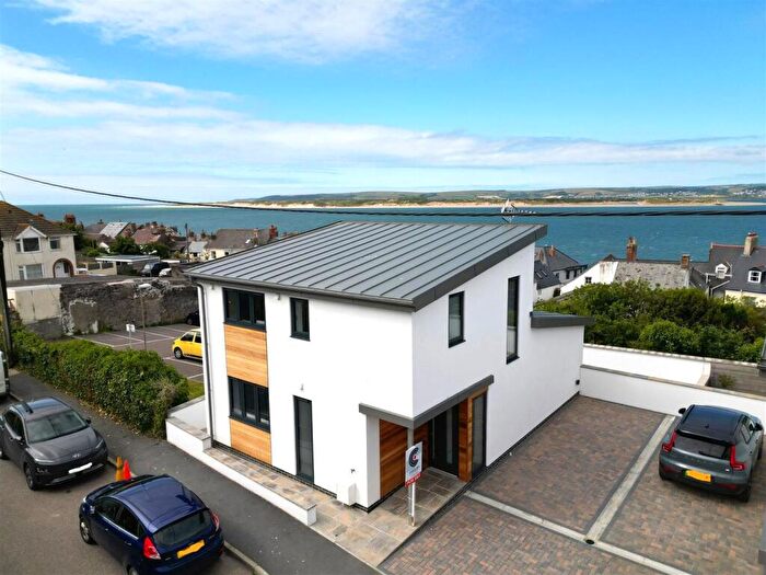 4 Bedroom Detached House To Rent In Torridge Road, Appledore, Bideford, Devon, EX39