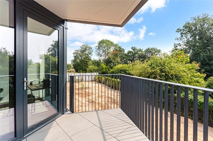 1 Bedroom Flat For Sale In Dylon Riverside, Purbeck Gardens, London, SE26