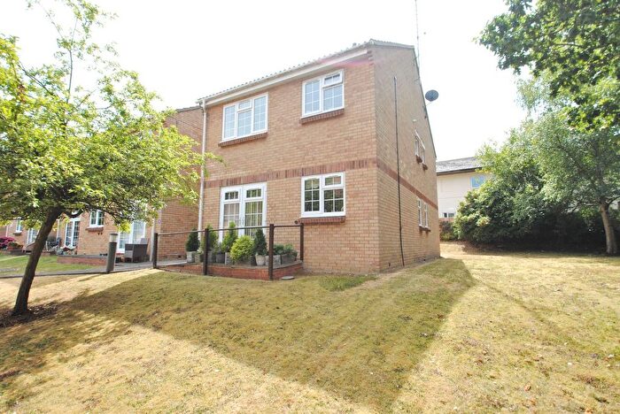 2 Bedroom Property For Sale In Greenway Lane, Charlton Kings, Cheltenham, GL52