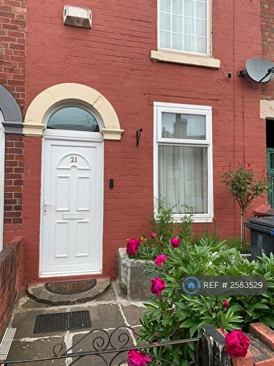 2 Bedroom Terraced House To Rent In Park Road, Doncaster, DN1