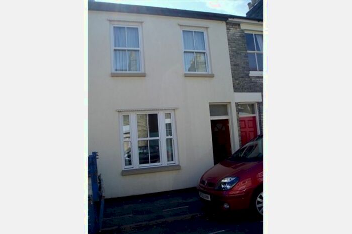 3 Bedroom Terraced House To Rent In Catharine Street, Mill Road Area, Cambridge, CB1