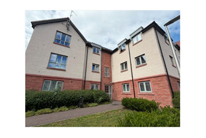 2 Bedroom Flat To Rent In College Way, Gullane, EH31