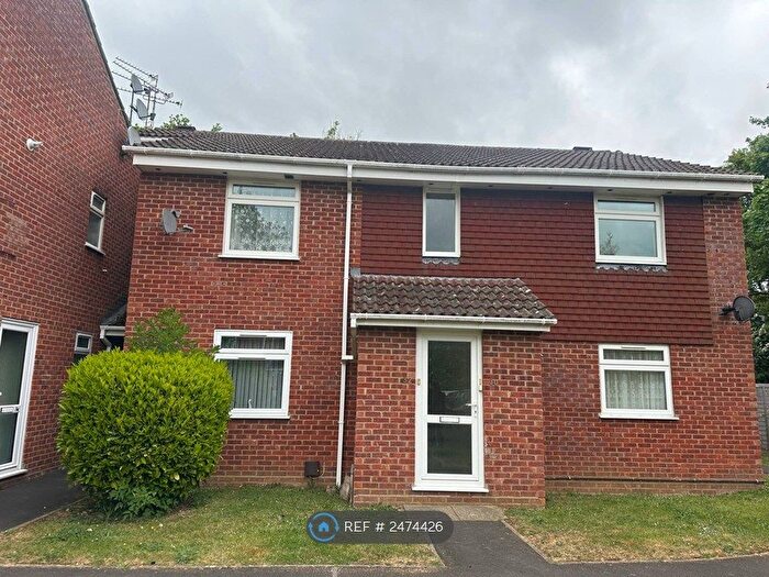 1 Bedroom Maisonette To Rent In Cibbons Road, Chineham, Basingstoke, RG24