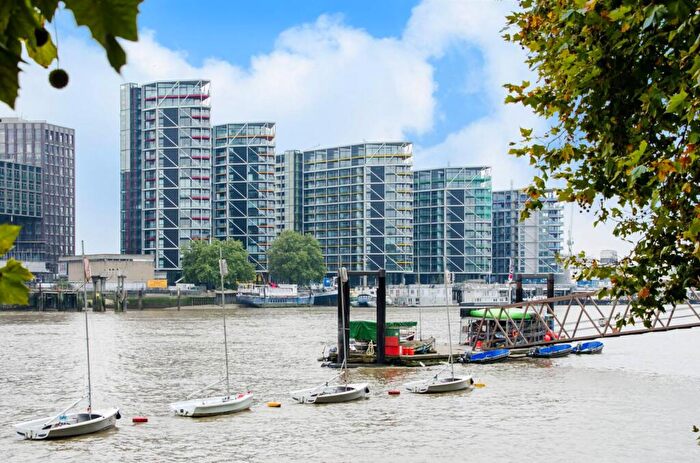 2 Bedroom Flat To Rent In Nine Elms, Nine Elms, London, SW11