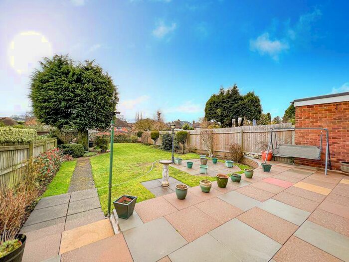 4 Bedroom Semi-Detached House For Sale In Mayland Drive, Streetly, Sutton Coldfield, B74
