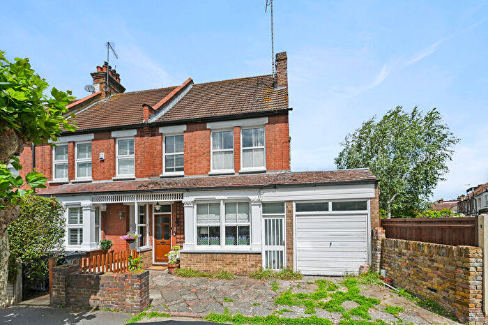 3 Bedroom End Of Terrace House For Sale In Lance Road, West Harrow, HA1